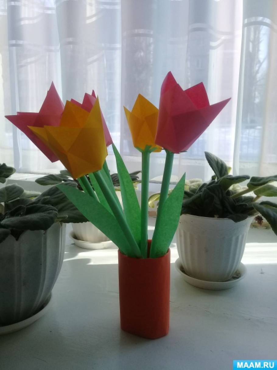 Майстер-клас «Тюльпани з паперу в різних техніках»   Квітка весняний, з'явися, Тюльпаном ніжним назвіть