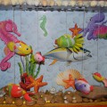 Майстер-клас «Акваріум, акваріум, шматочок дна морського»   Хочу розповісти, як можна самим зробити макет іграшкового акваріума, використовуючи нетрадиційні матеріали