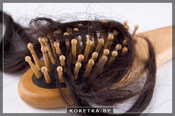 Найчастіше жінка стикається з такою проблемою, як випадання волосся після пологів